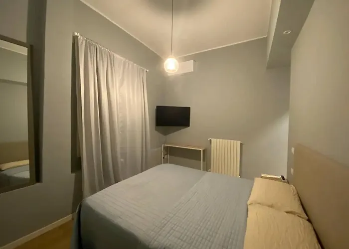 Elegant 2br 2 Bathrooms Sleeps 6 *